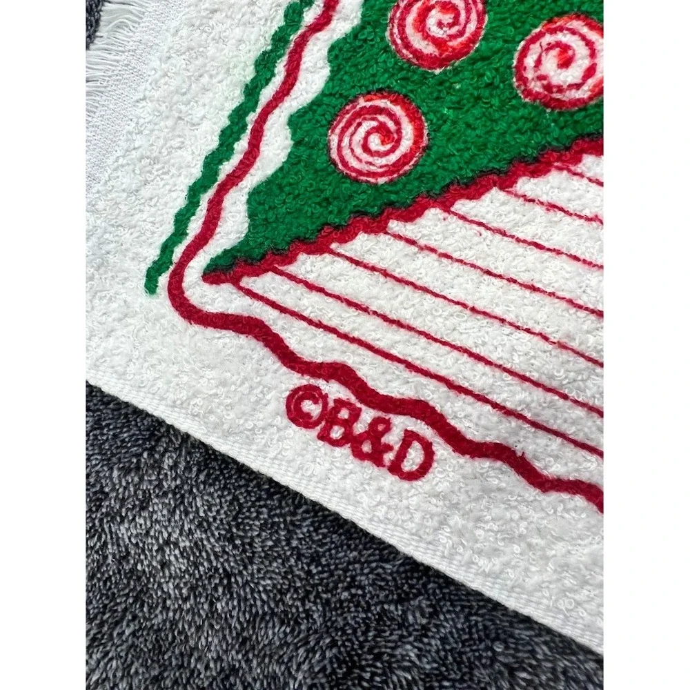 Vintage B&D Christmas Hand Towels Set of 2 Nutcracker Bells Candy Cane Fringe
